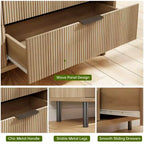 Cassettiera a 6 cassetti scanalati con maniglie e gambe in metallo, utilizzabile anche come porta TV, legno ingegnerizzato – Nero o Quercia Naturale