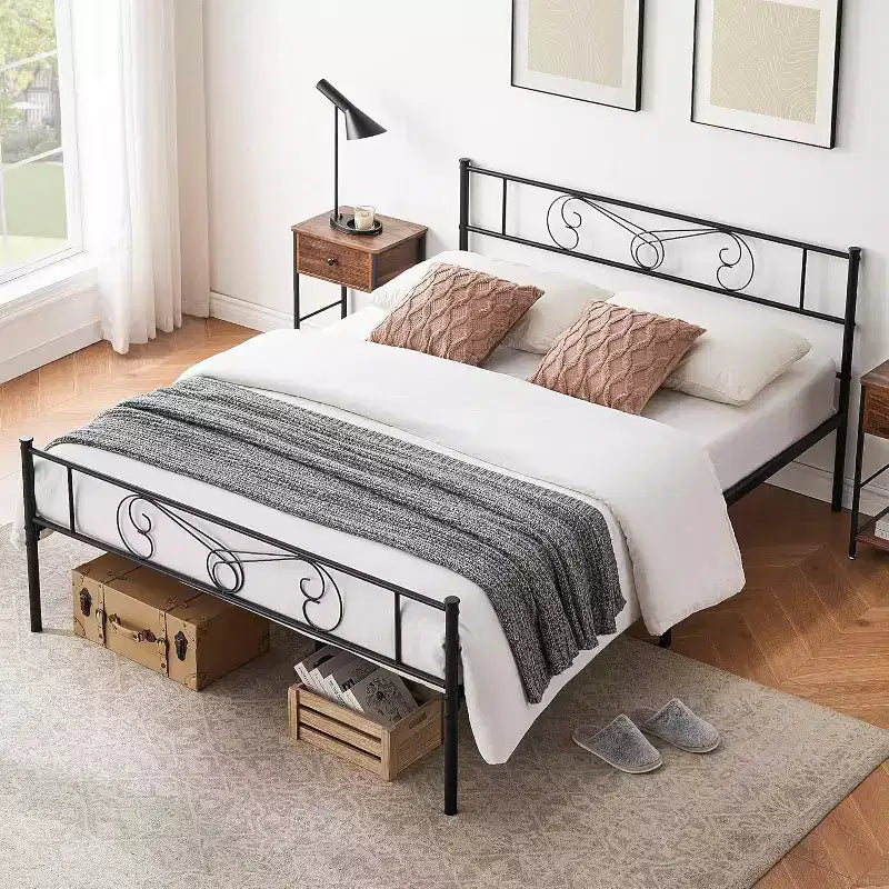 Struttura Letto Matrimoniale King Size in Metallo con Testiera e Supporto a Doghe in Acciaio, con 35 cm di Spazio Contenitore, Nessuna Rete a Molle Necessaria, Facile da Montare